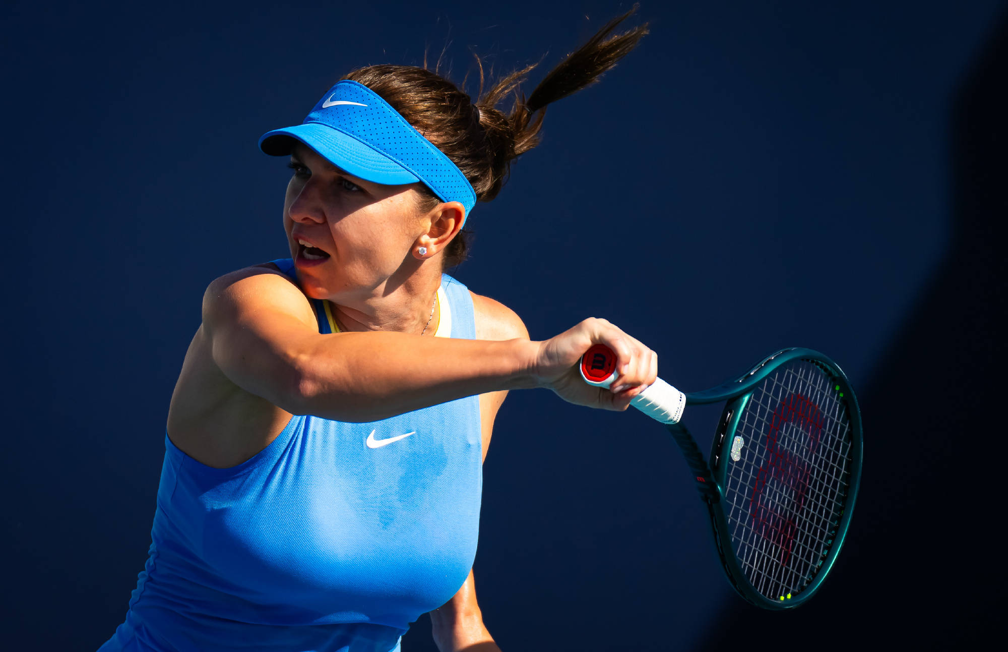 星空体育- 莎拉波娃在湖人比赛中战术调整，战术调整引发热议！引发球迷热议