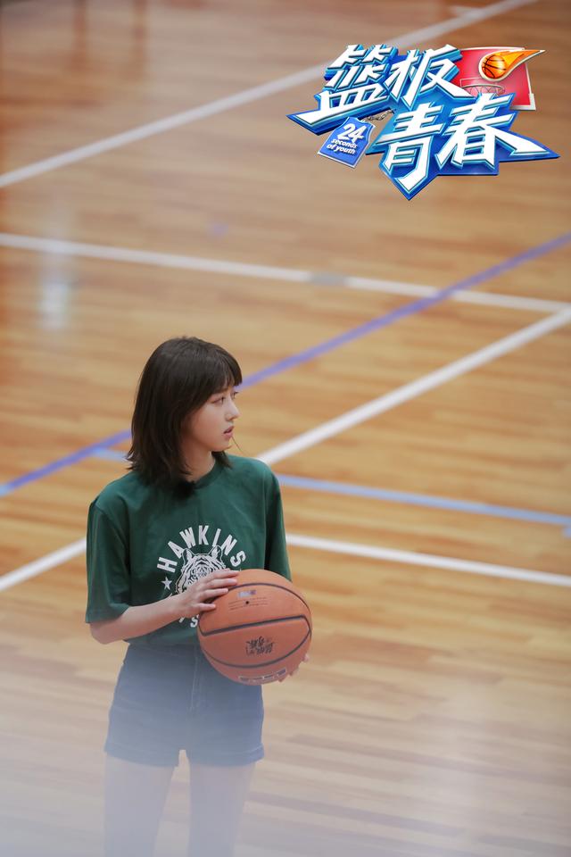 星空体育-北京国安训练开放日;清晨篮板制胜引欢呼;意甲在即;医务组通报恢复的简单介绍