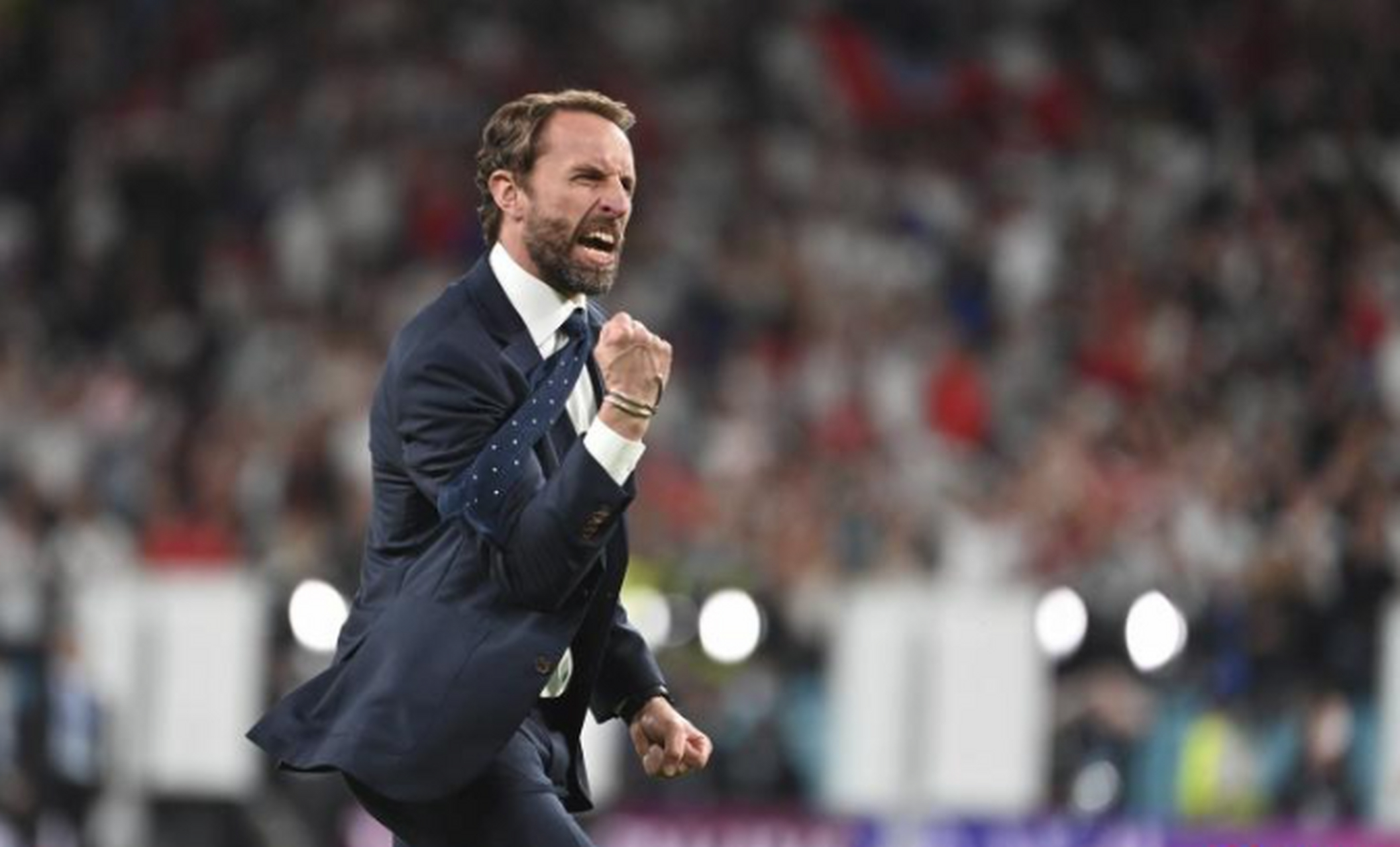 星空体育-关于Rookie巅峰对决，姆巴佩与50激战西班牙队分钟，回归赛场胜负难料！的信息